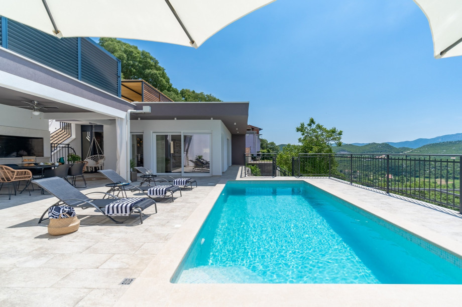 Come to villa Stella and spoil yourself during a well-deserved vacation at this amazing location