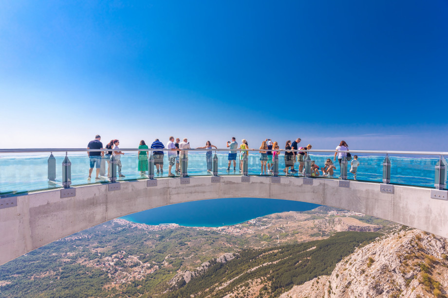 Skywalk Biokovo, horseshoe-shaped lookout outside the cliff with a glass walking surface
