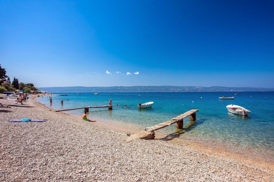 beautiful peeble and sany beaches - 4km away from the villa