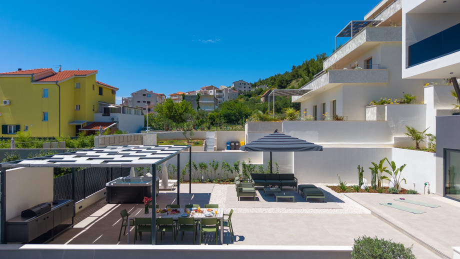 Step outside to discover your personal outdoor oasis
