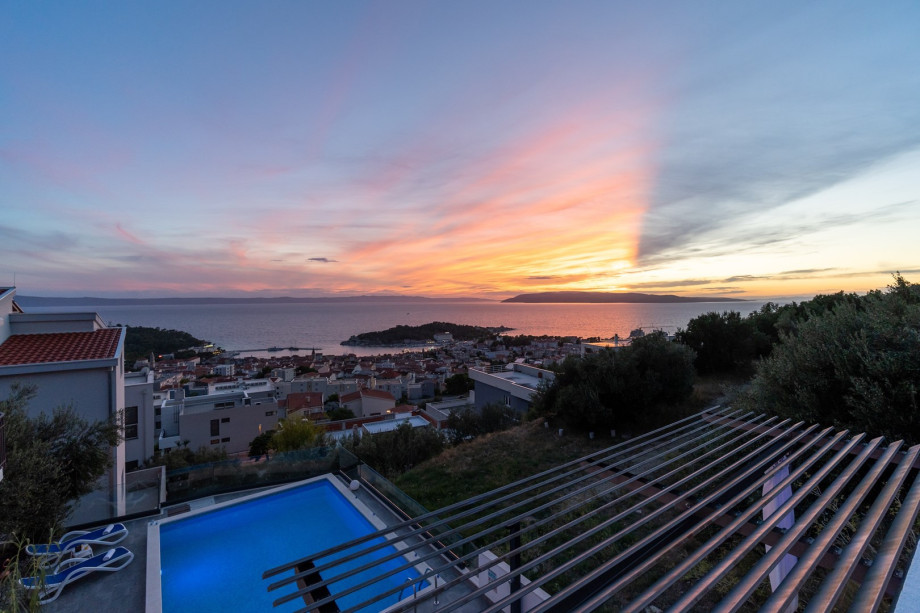 Come to villa Lea and spoil yourself during a well-deserved vacation at this amazing location