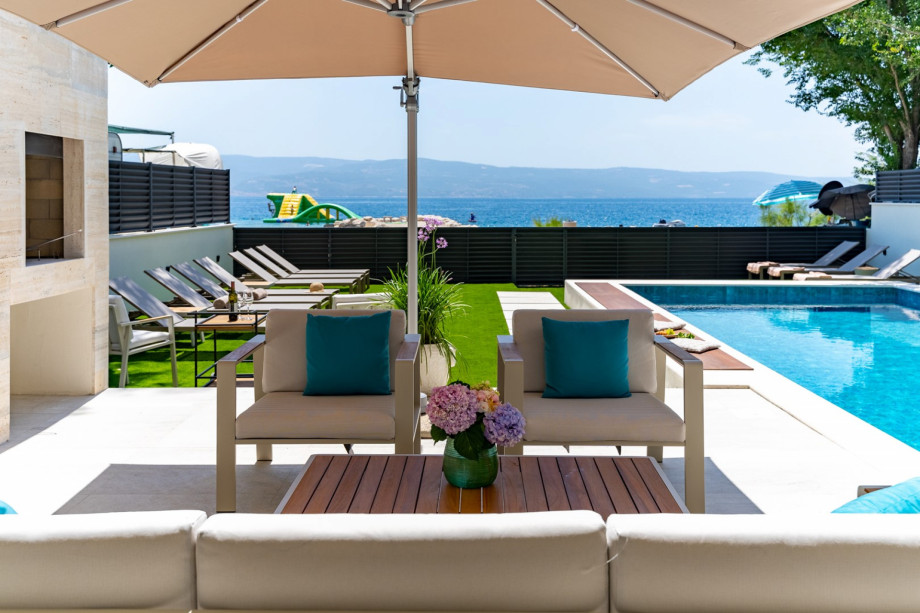 Fenced property, with amazing views of the beach and sea