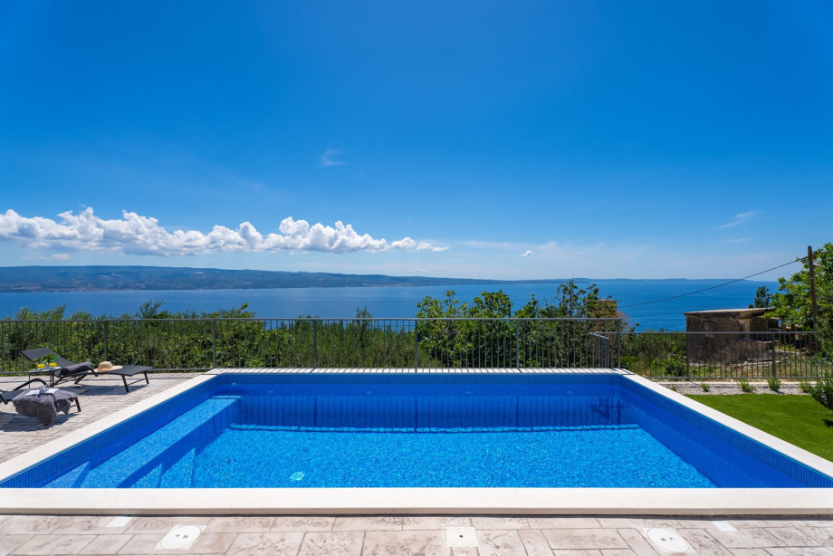 Open sea view from the pool area for a relaxing vacation