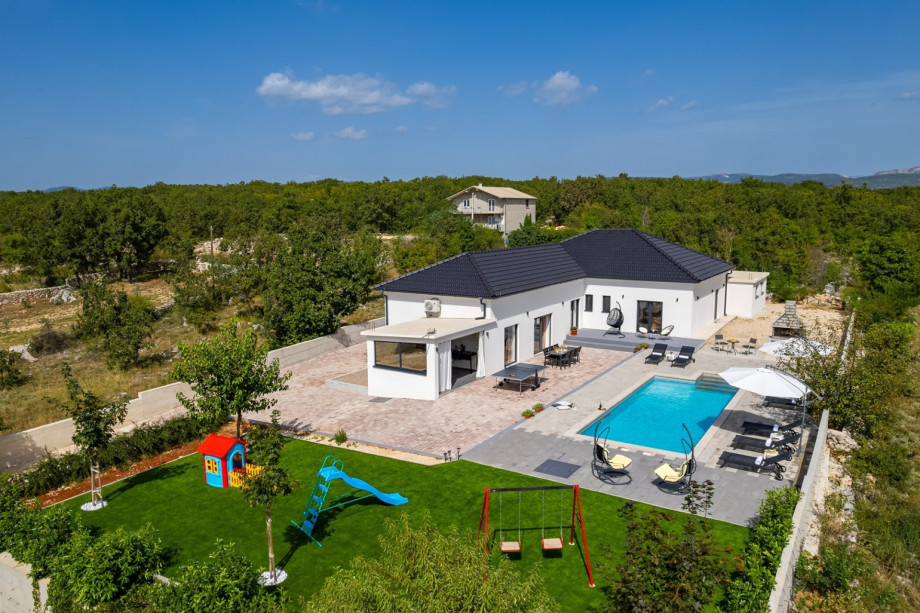 Villa Lukas