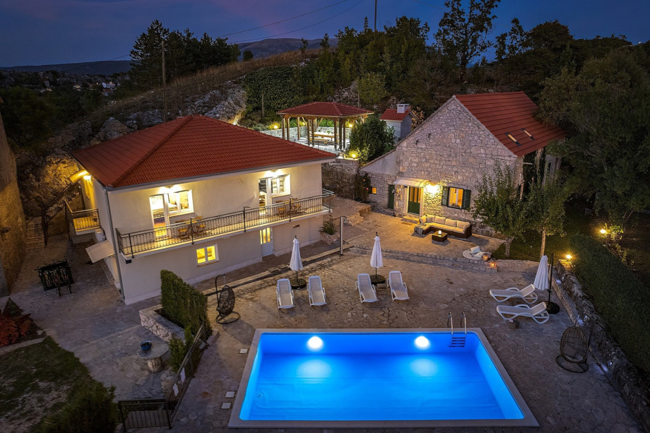 Unique villa is organised in two units, and both are offered exclusively for you