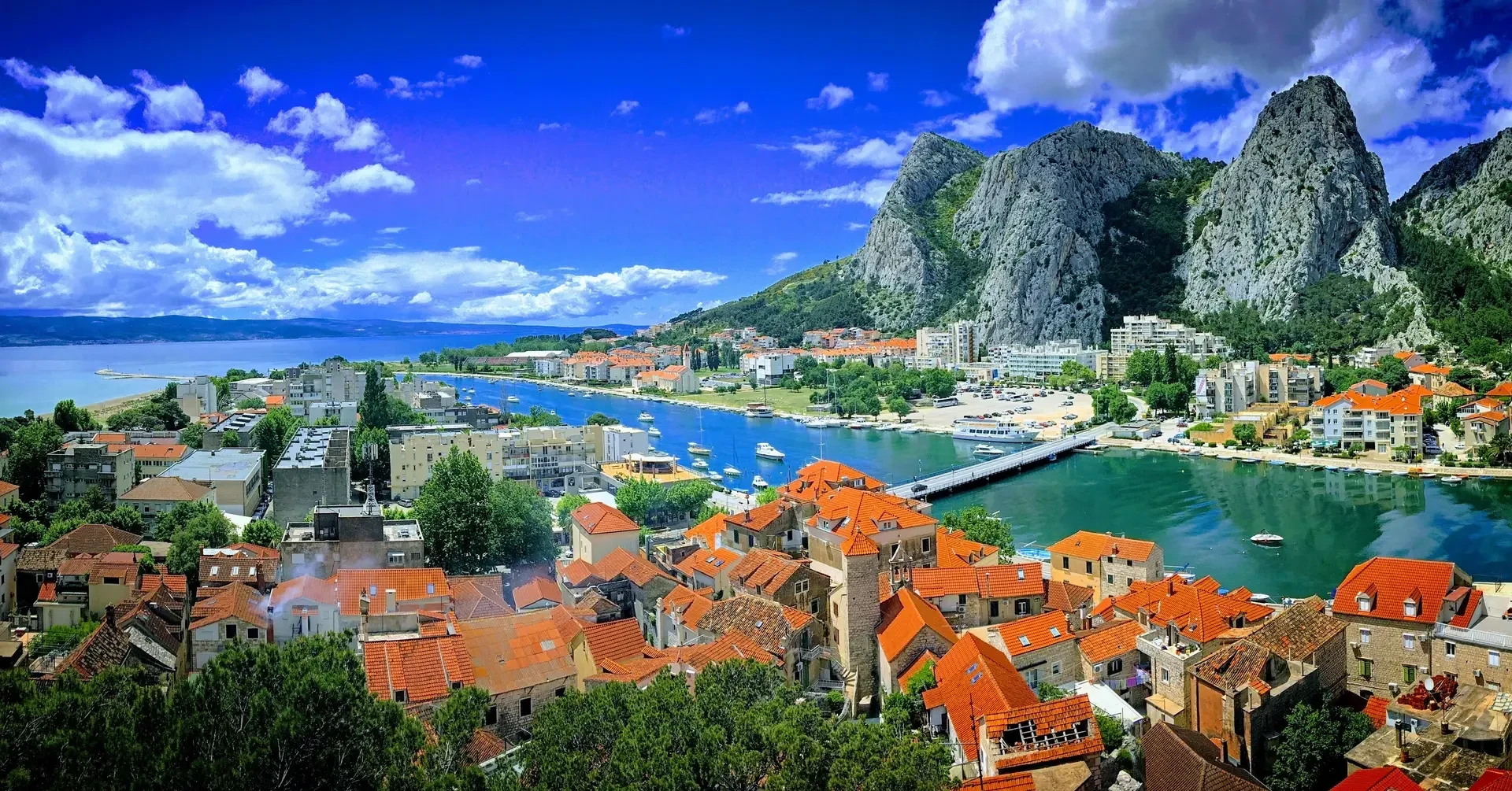 Discover Omiš: A hidden gem for villa rentals in Croatia