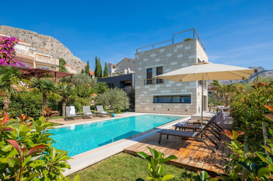 Come and enjoy in heated, 54sqm private pool with spacious sun deck area