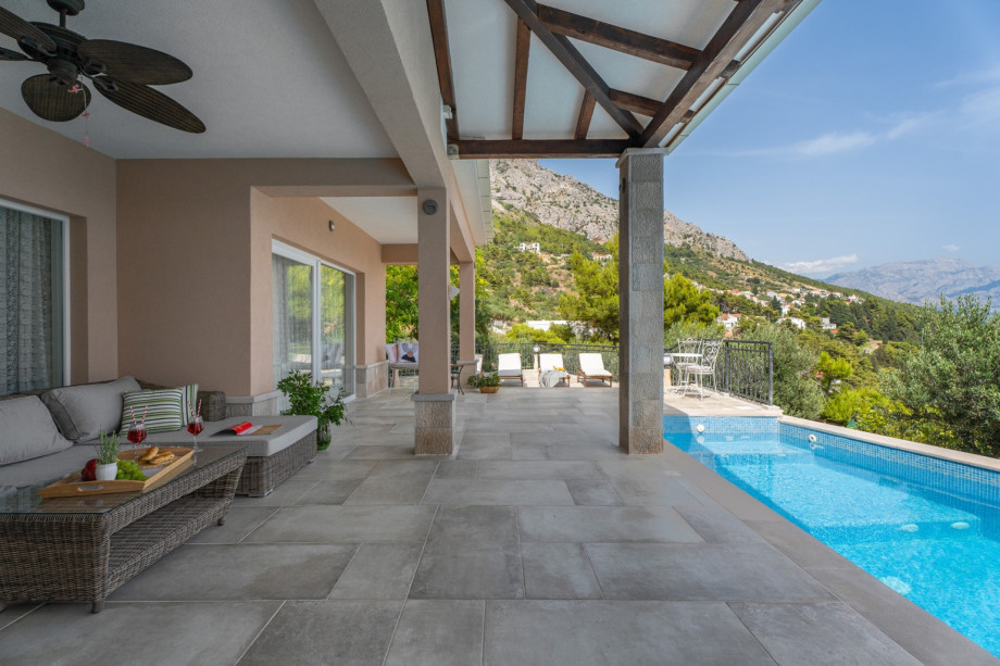Your privacy on the whole property is guaranteed