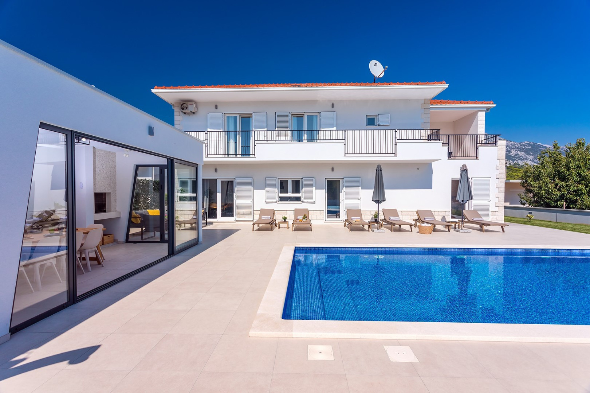 Villa Almic