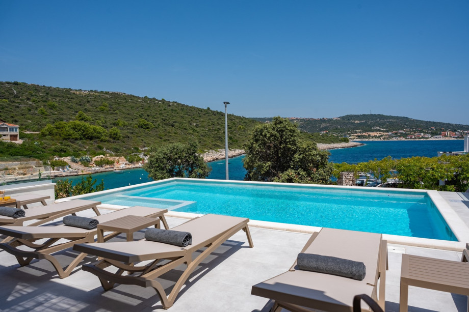 Beachfront Villa Larisa