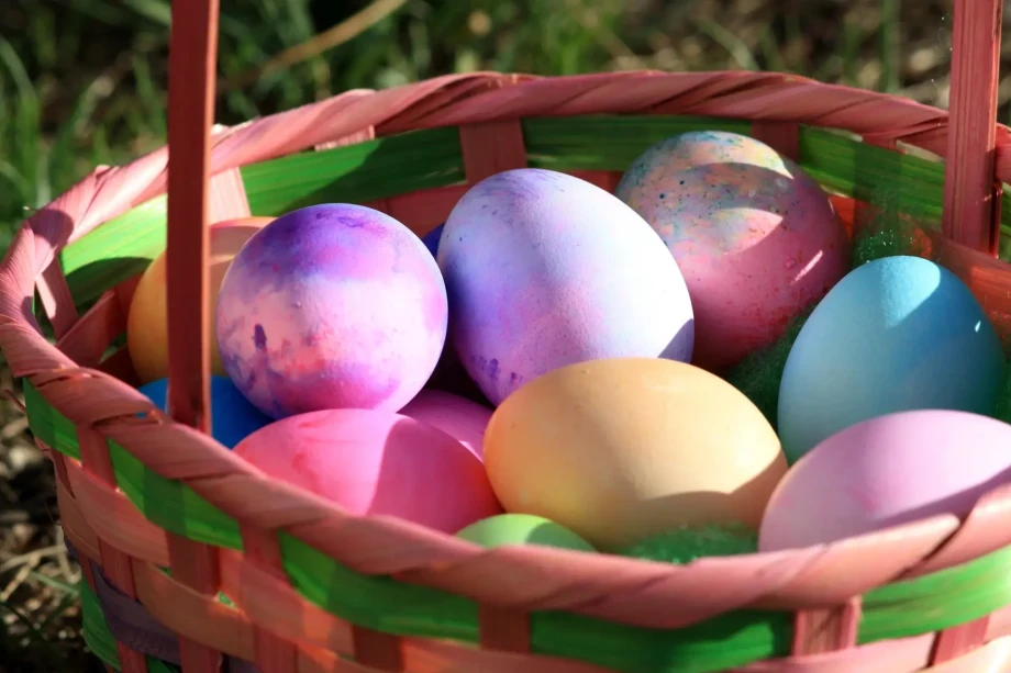 Croatian Easter Cakes and Traditions
